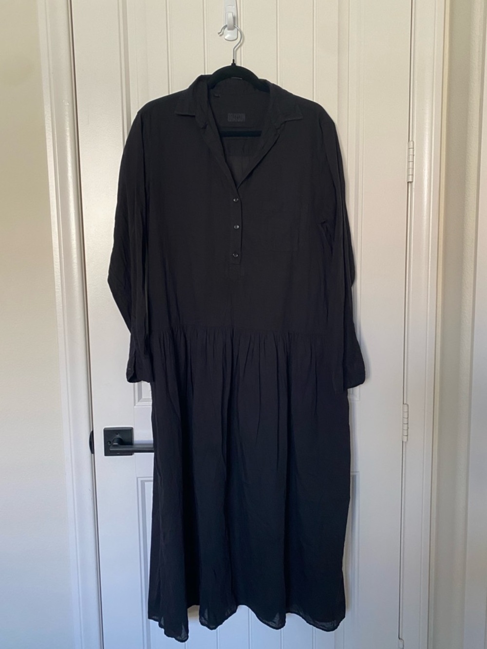 Grayson by Frank & Eileen | Changemaker Dress in Black - Picture 2 of 6